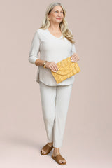 Go To Narrow V-Neck Top 3/4 Sleeve