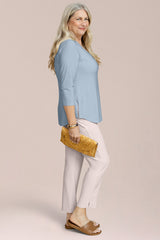 Go To Narrow V-Neck Top 3/4 Sleeve