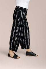 Narrow Lantern Pant Print