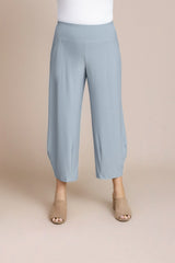 Narrow Lantern Pant