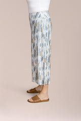 Side Slit Wide Capri