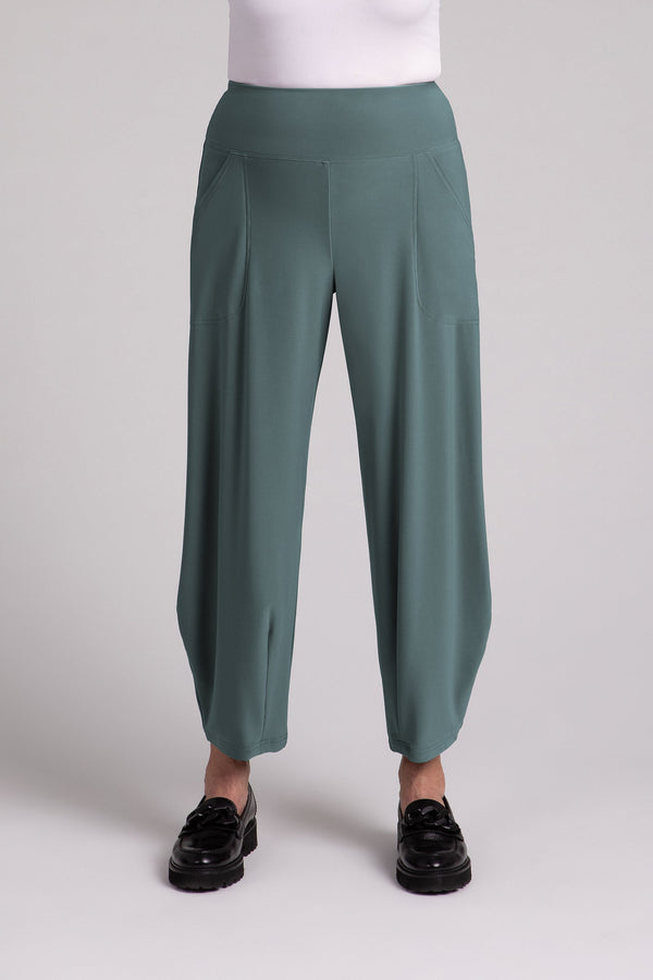 Narrow Lantern Pant Plus | Cactus