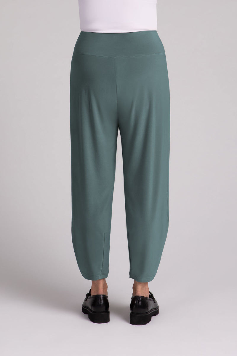 Narrow Lantern Pant Plus