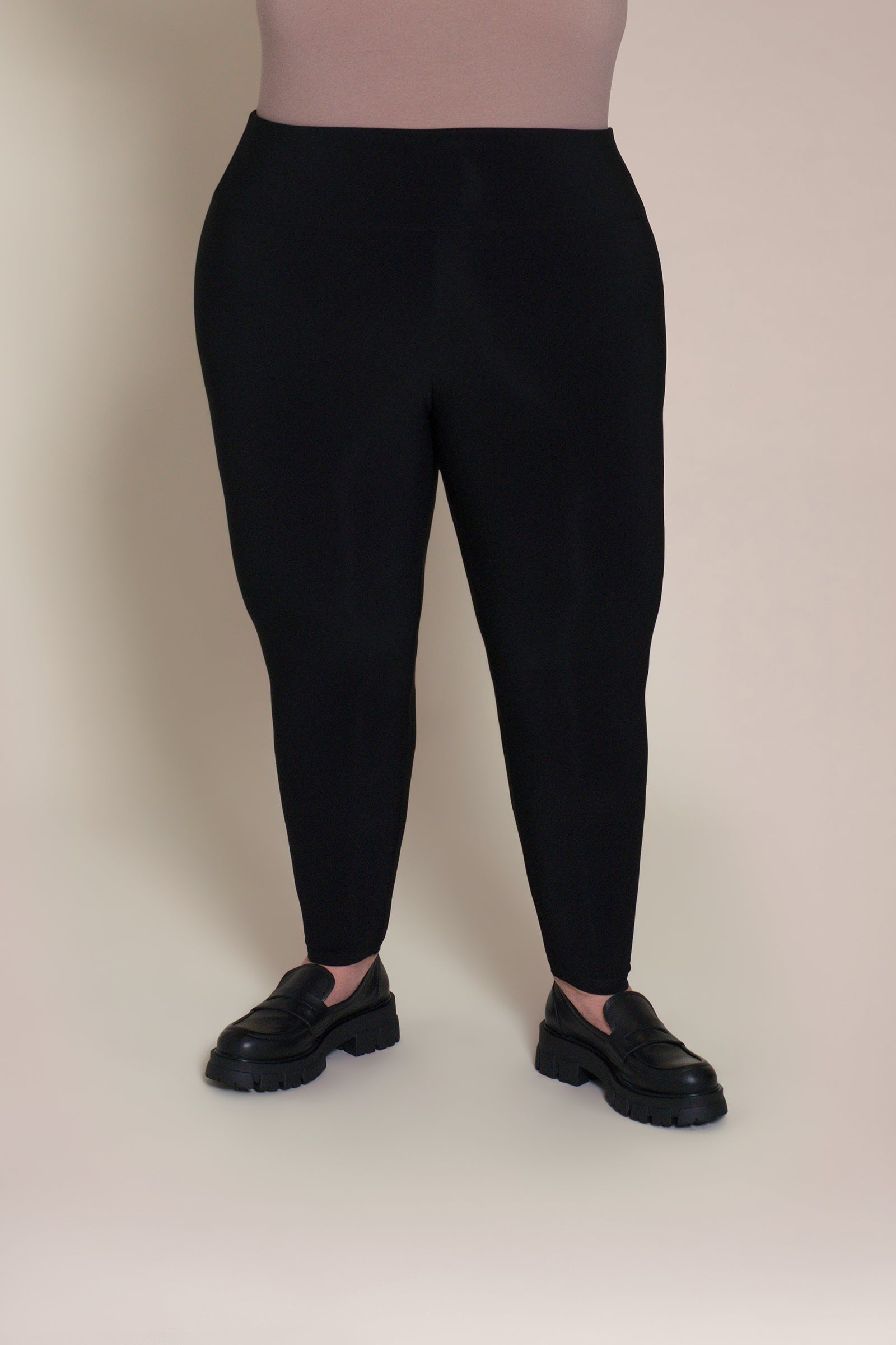 Nu  Yoke  Legging