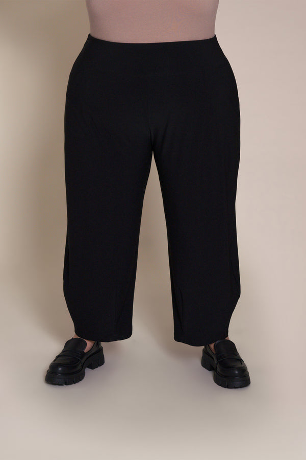 Narrow Lantern Pant Plus | Black