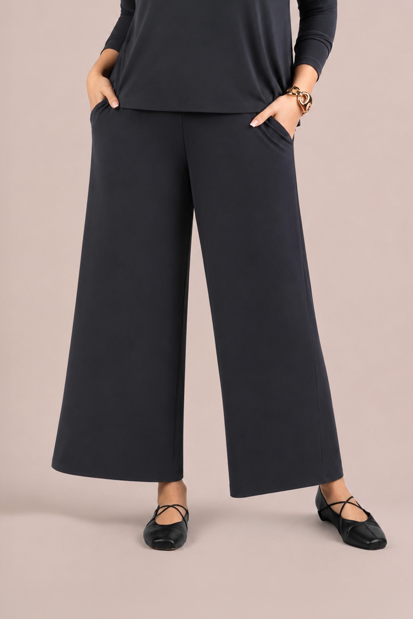 Wide Leg Trouser