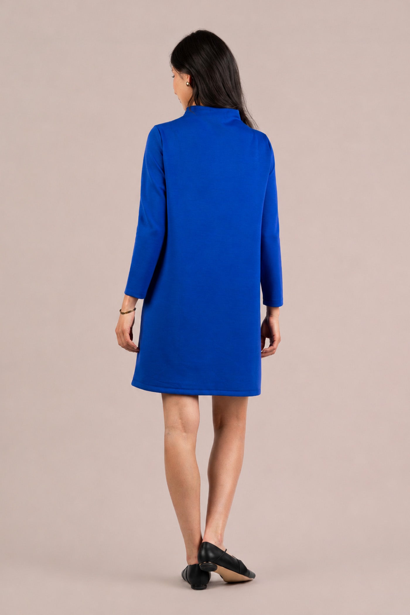 Cloud Seam Front Dress