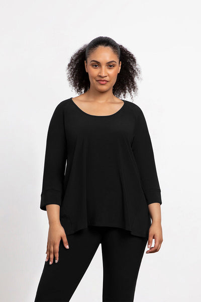 Angle Seam Raglan Top