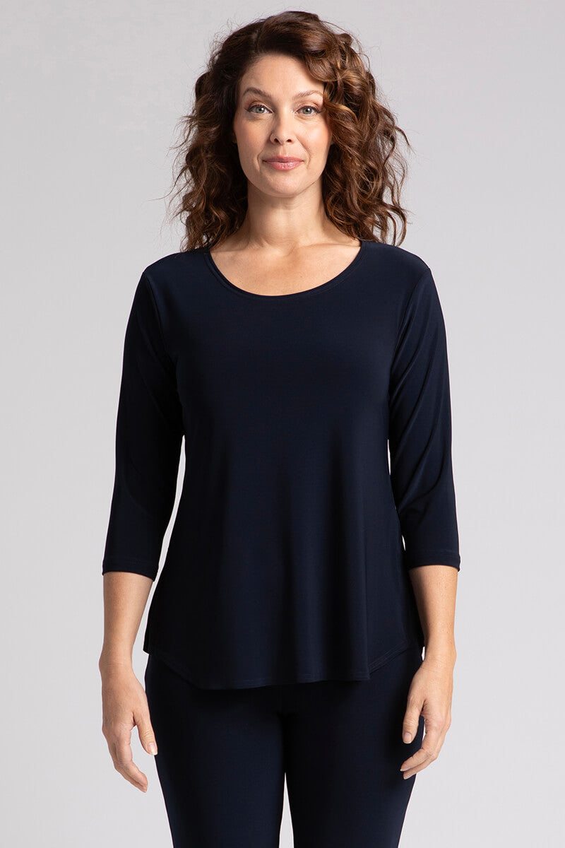 Plus size navy t 2024 shirt