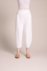 Narrow Lantern Pant