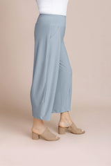 Narrow Lantern Pant