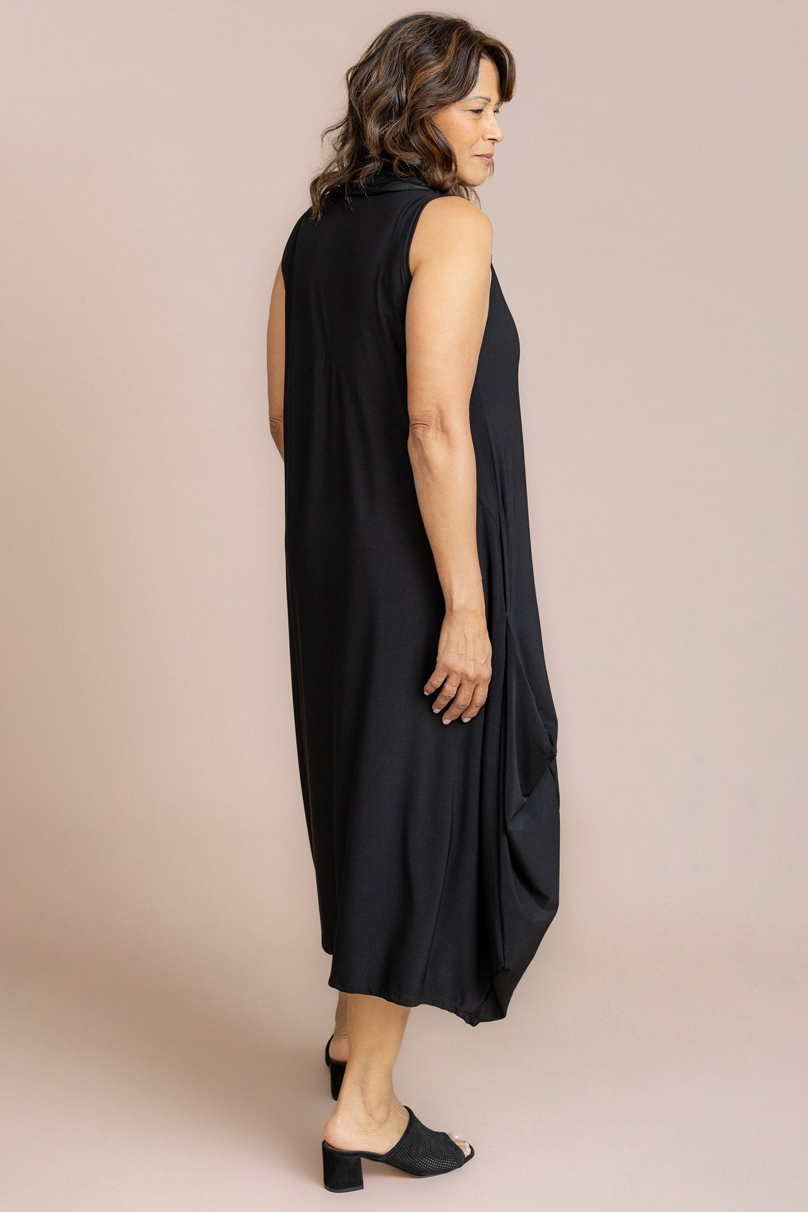 Nu Sleeveless Dream Dress