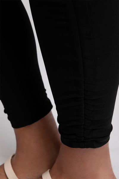 Revelry Ruched Legging