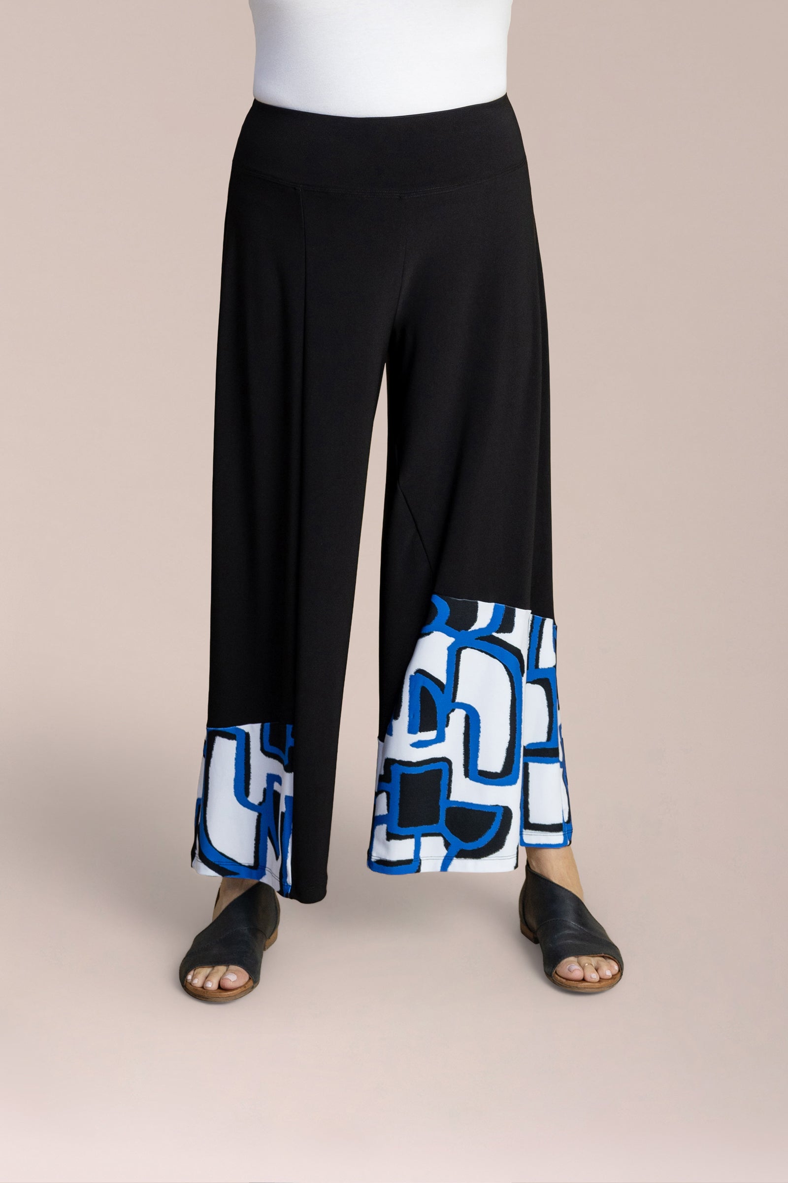 Wide Leg Crop,  Blocked Print