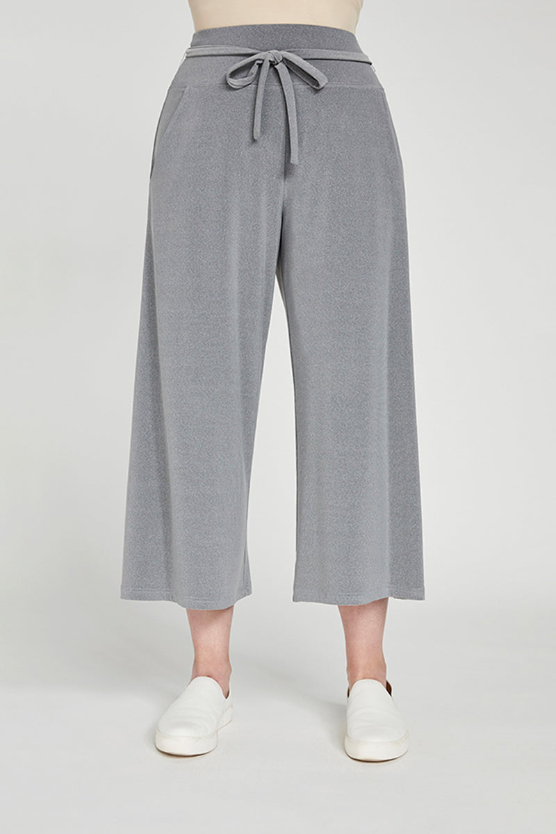 Knit wide leg cropped pants top
