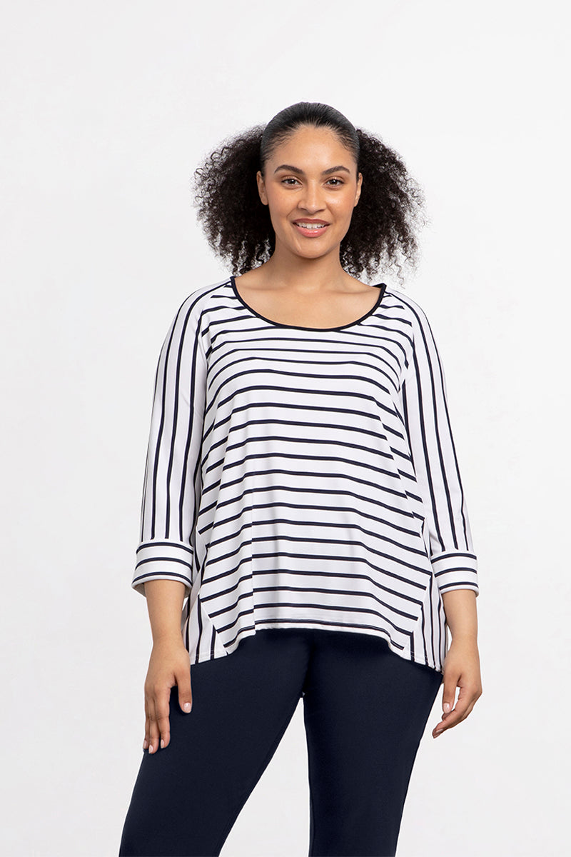 Angle Seam Raglan Top