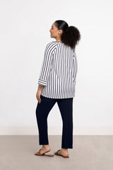 Angle Seam Raglan Top